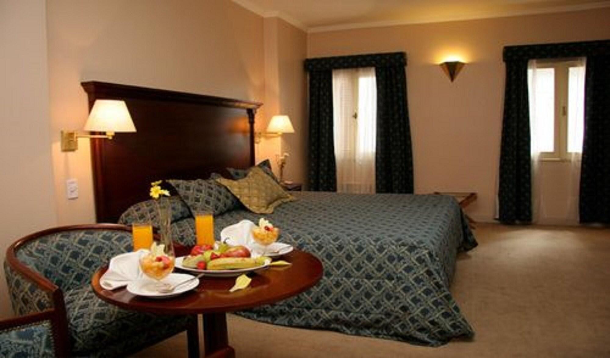 Provincial Plaza Hotel Salta Kültér fotó