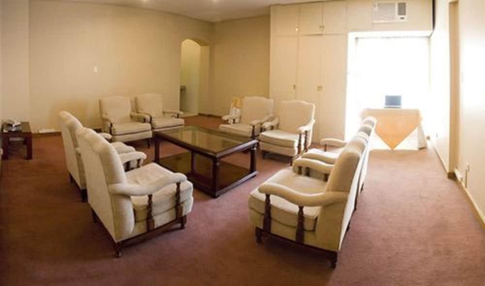 Provincial Plaza Hotel Salta Kültér fotó